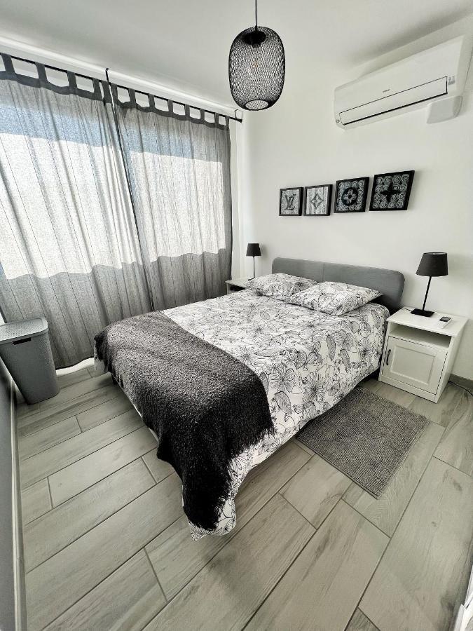 Les Appartements Du Carnot - Terrasses Et Jardins La Rochelle (Charente-Maritime) Exterior foto
